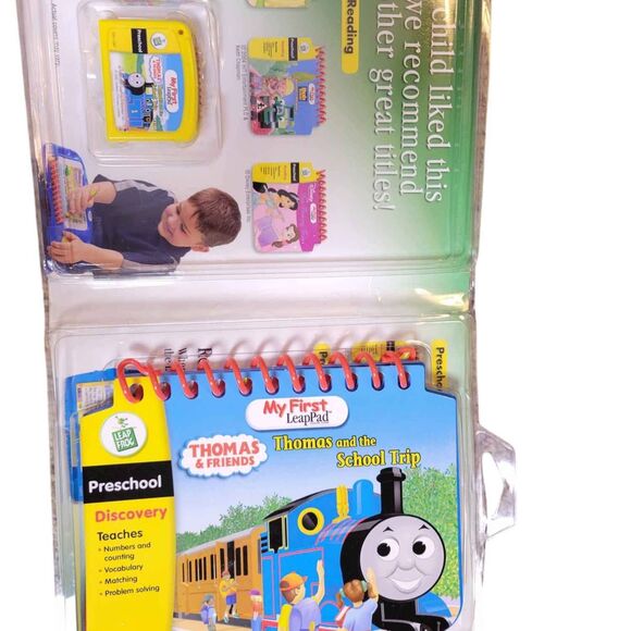 My First LeapPad Thomas the Train & Friends and the School Trip Cartridge & book - Picture 3 of 6